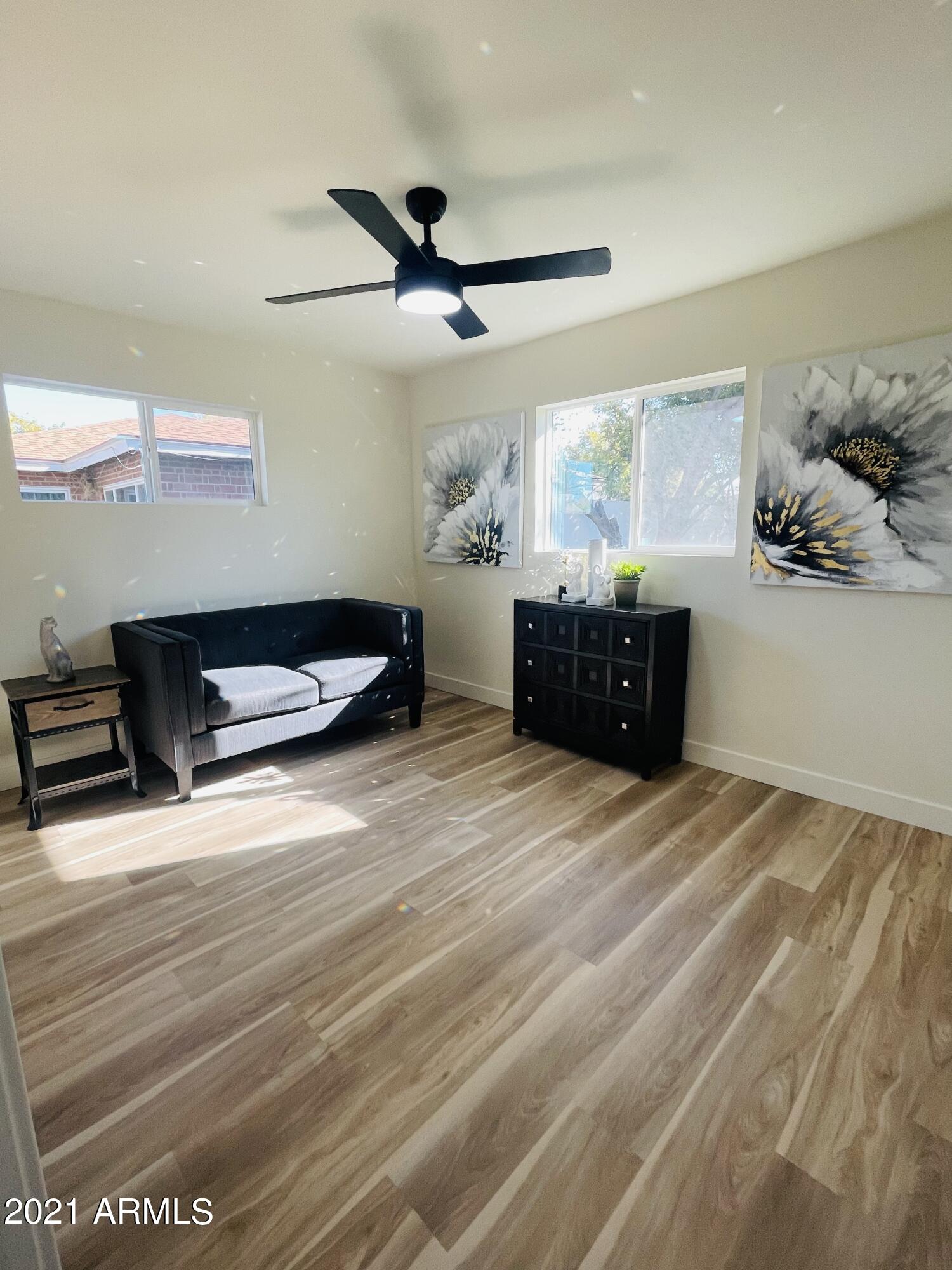 1819 West Rovey Avenue Phoenix, AZ 85015 - Photo 18 of 43 BF68E696-B77C-4566-B1ED-C0EAC3965D64