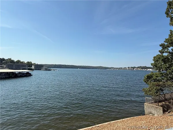 $289,900 | 788 Kersten Way, Unit A105, Osage Beach, MO 65065