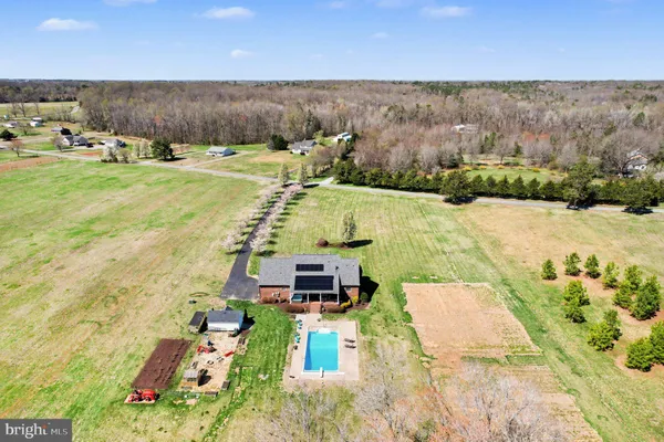 a view of a yard with an outdoor space