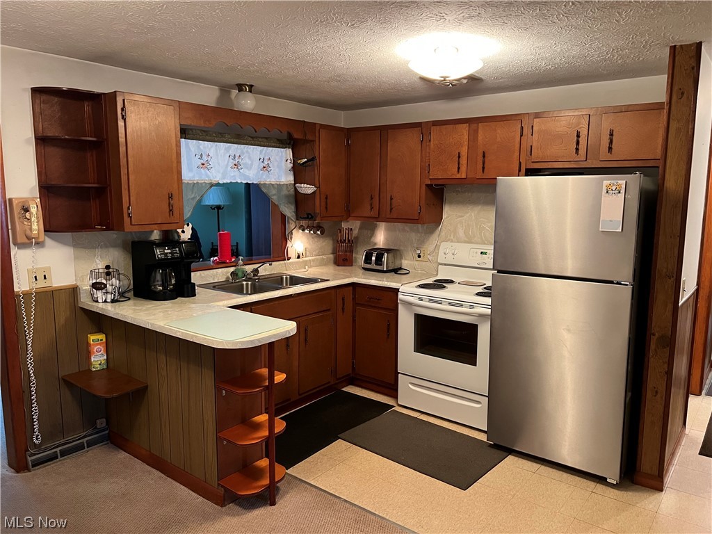 939 Doyle Road Jefferson, OH 44047 - Photo 6 of 16 Gallery Image 6