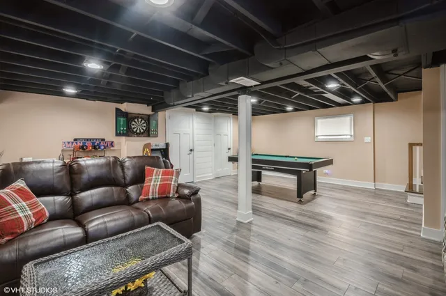 $410,000 | 8460 River Grove Avenue, River Grove, IL 60171