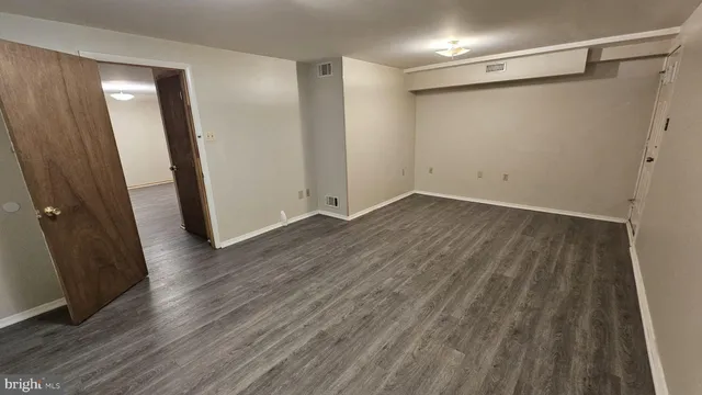 $2,400 | 9 Hamlet Drive, Owings Mills, MD 21117