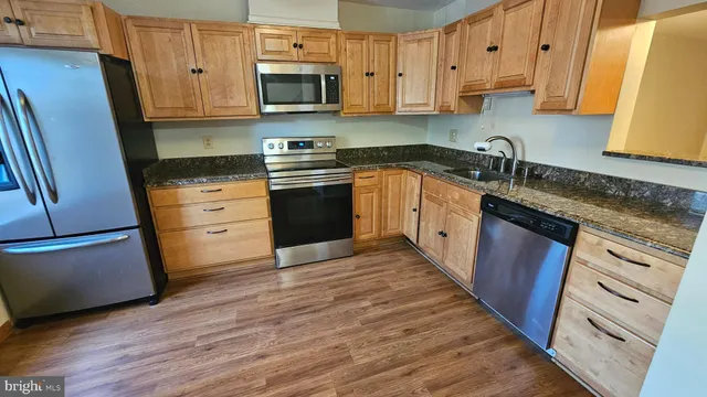 $2,400 | 9 Hamlet Drive, Owings Mills, MD 21117