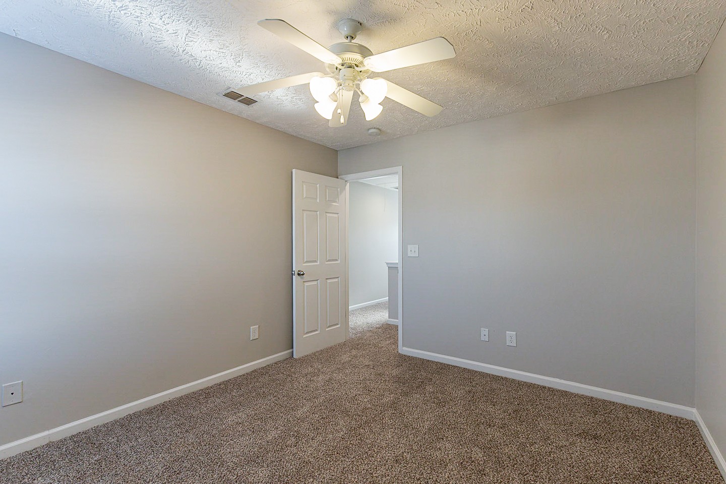 2037 Red Jacket Trace Spring Hill, TN 37174 - Photo 23 of 31 Gallery Image 23