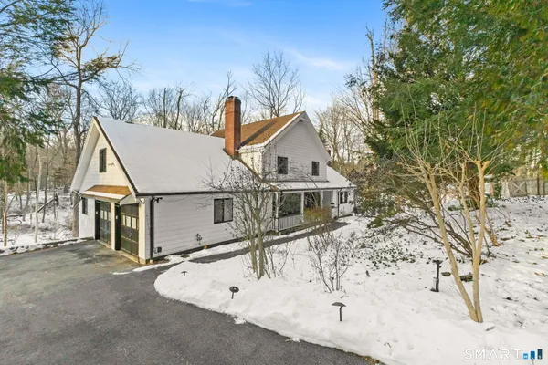 $979,000 | 299 Redding Road, Redding, CT 06896