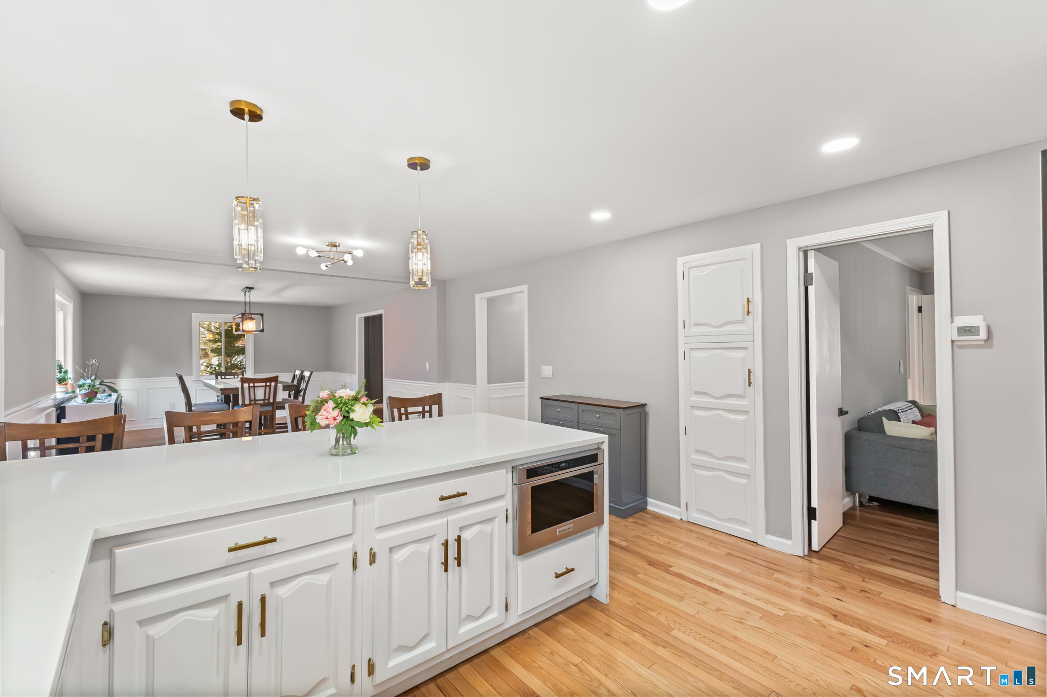 299 Redding Road Redding, CT 06896 - Photo 12 of 40