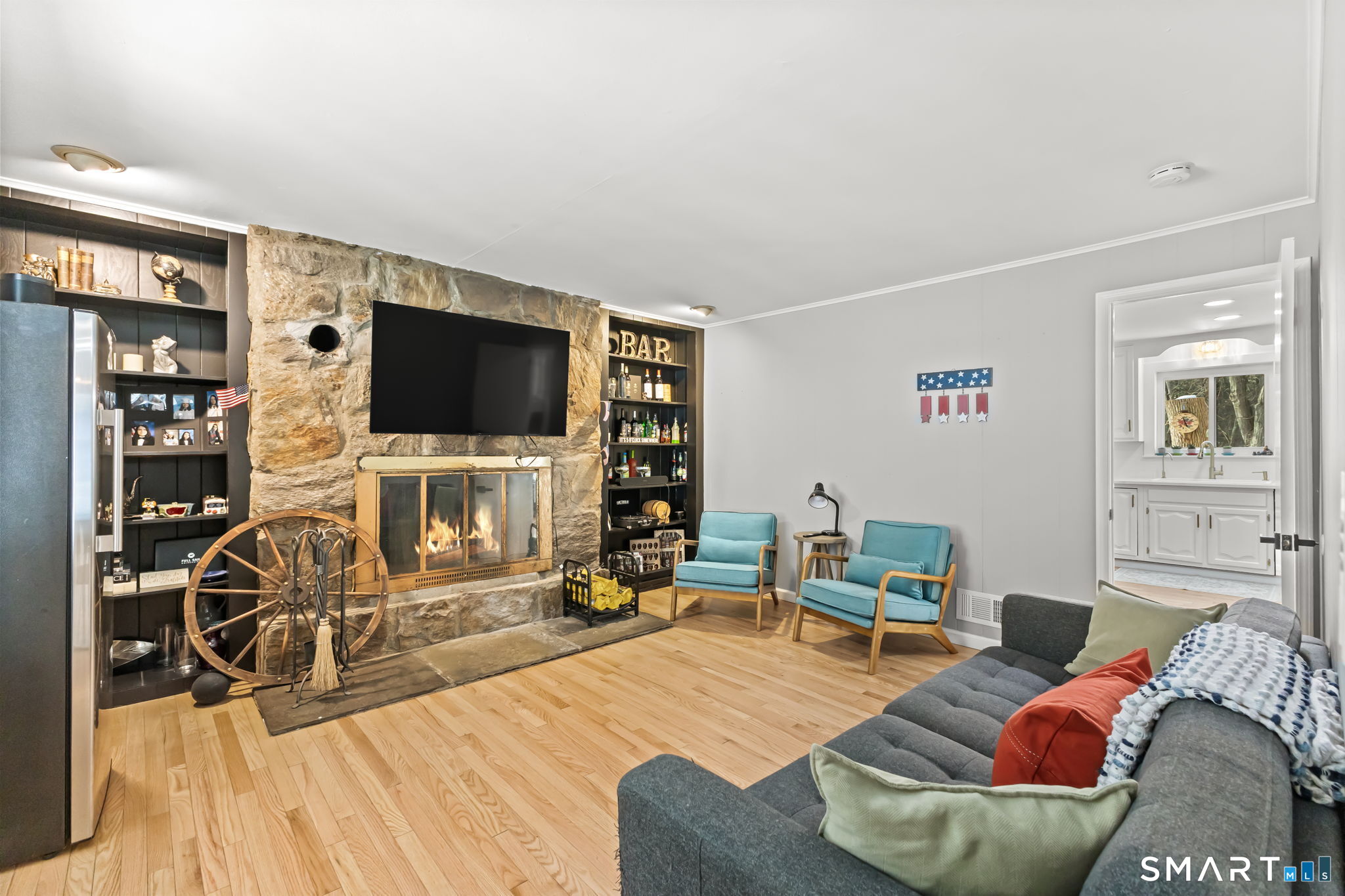 299 Redding Road Redding, CT 06896 - Photo 15 of 40