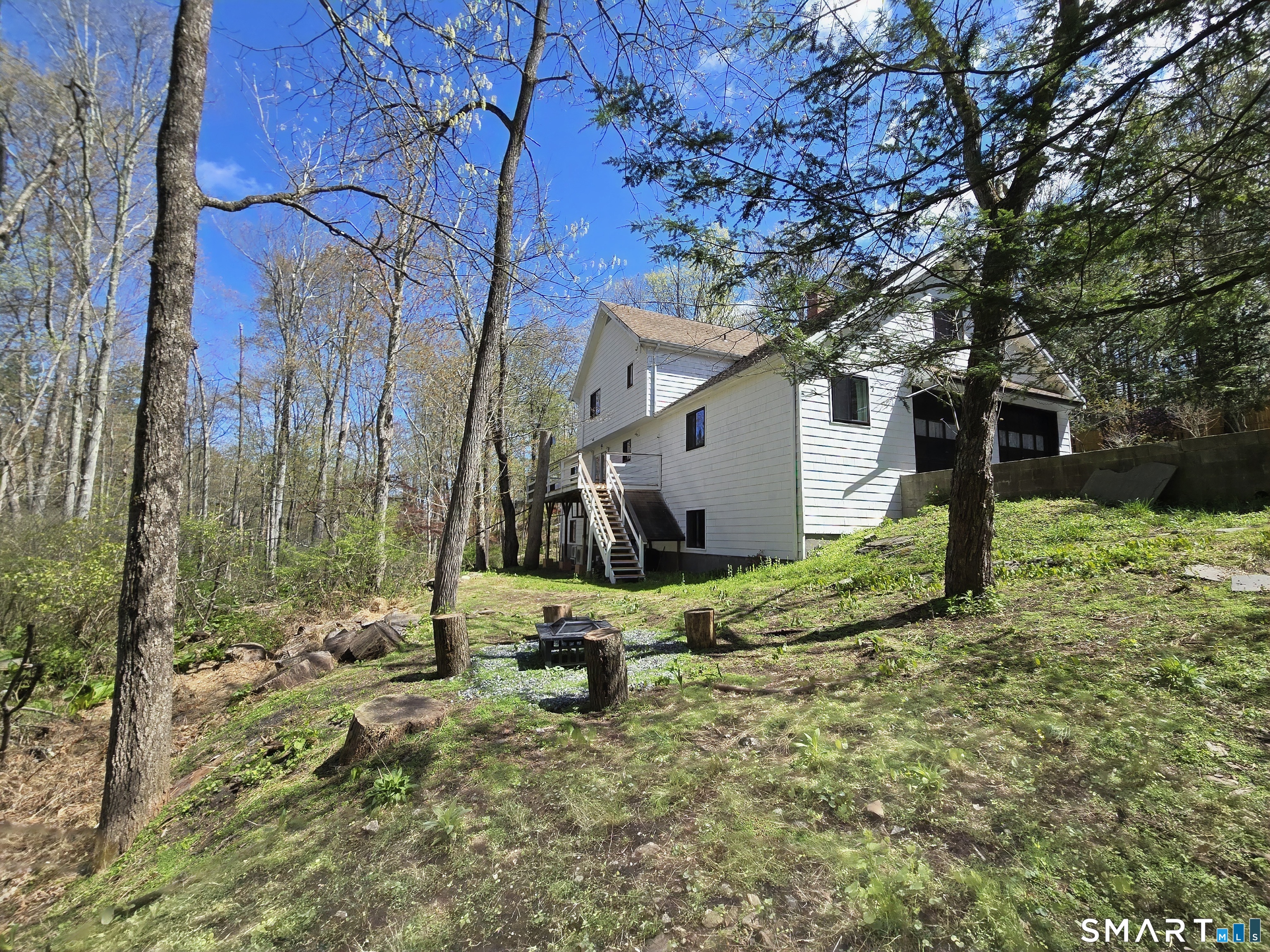 299 Redding Road Redding, CT 06896 - Photo 34 of 40