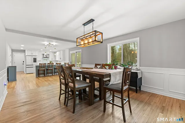 $979,000 | 299 Redding Road, Redding, CT 06896