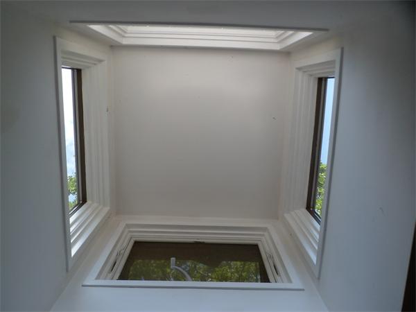 392 Point Road Marion, MA 02738 - Photo 4 of 21 a close up view of a small space