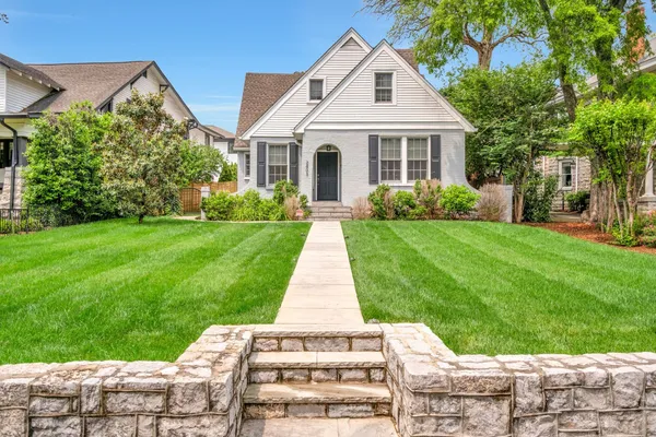 $8,000 | 2403 Belmont Boulevard, Nashville, TN 37212