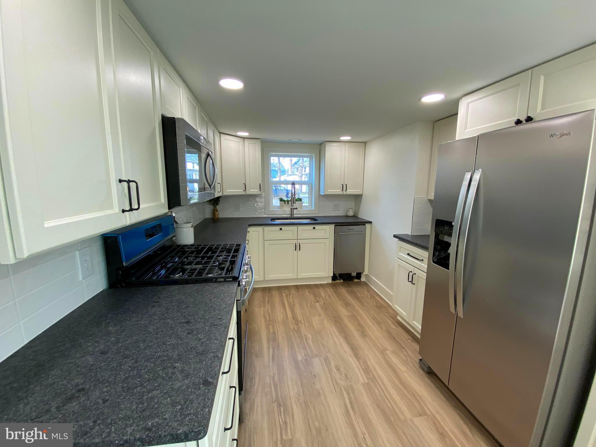 105 3rd Avenue Pitman, NJ 08071 - Photo 15 of 34