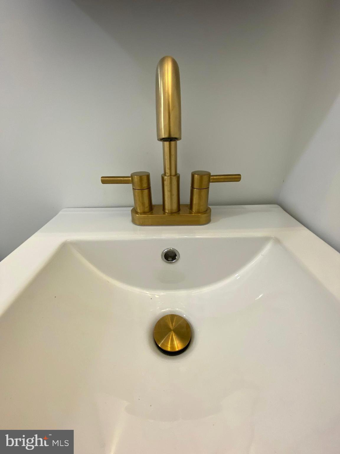 105 3rd Avenue Pitman, NJ 08071 - Photo 32 of 34