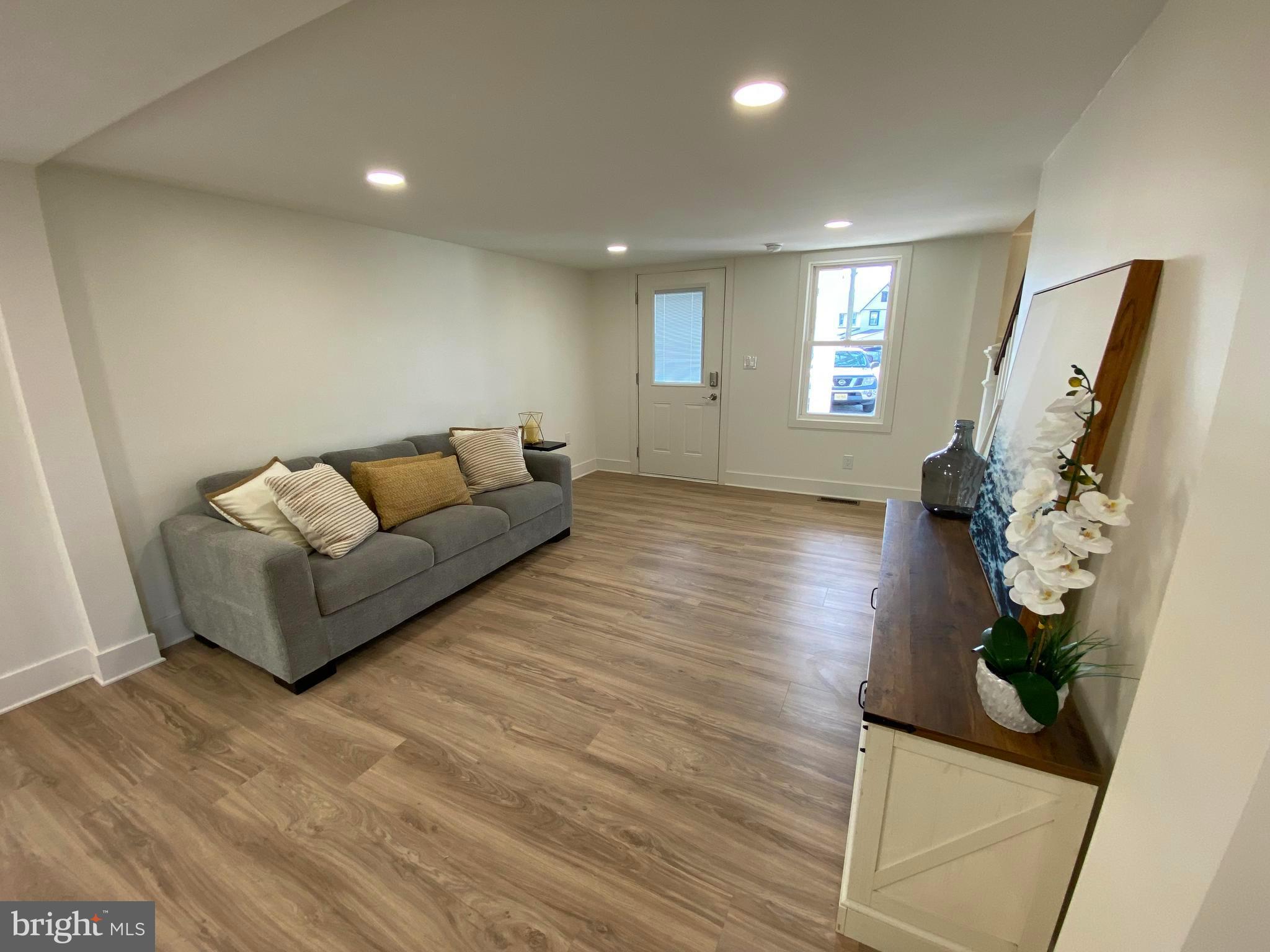 105 3rd Avenue Pitman, NJ 08071 - Photo 4 of 34