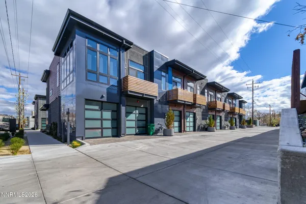 $2,700 | 104 High Street, Reno, NV 89502