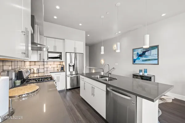 $2,700 | 104 High Street, Reno, NV 89502