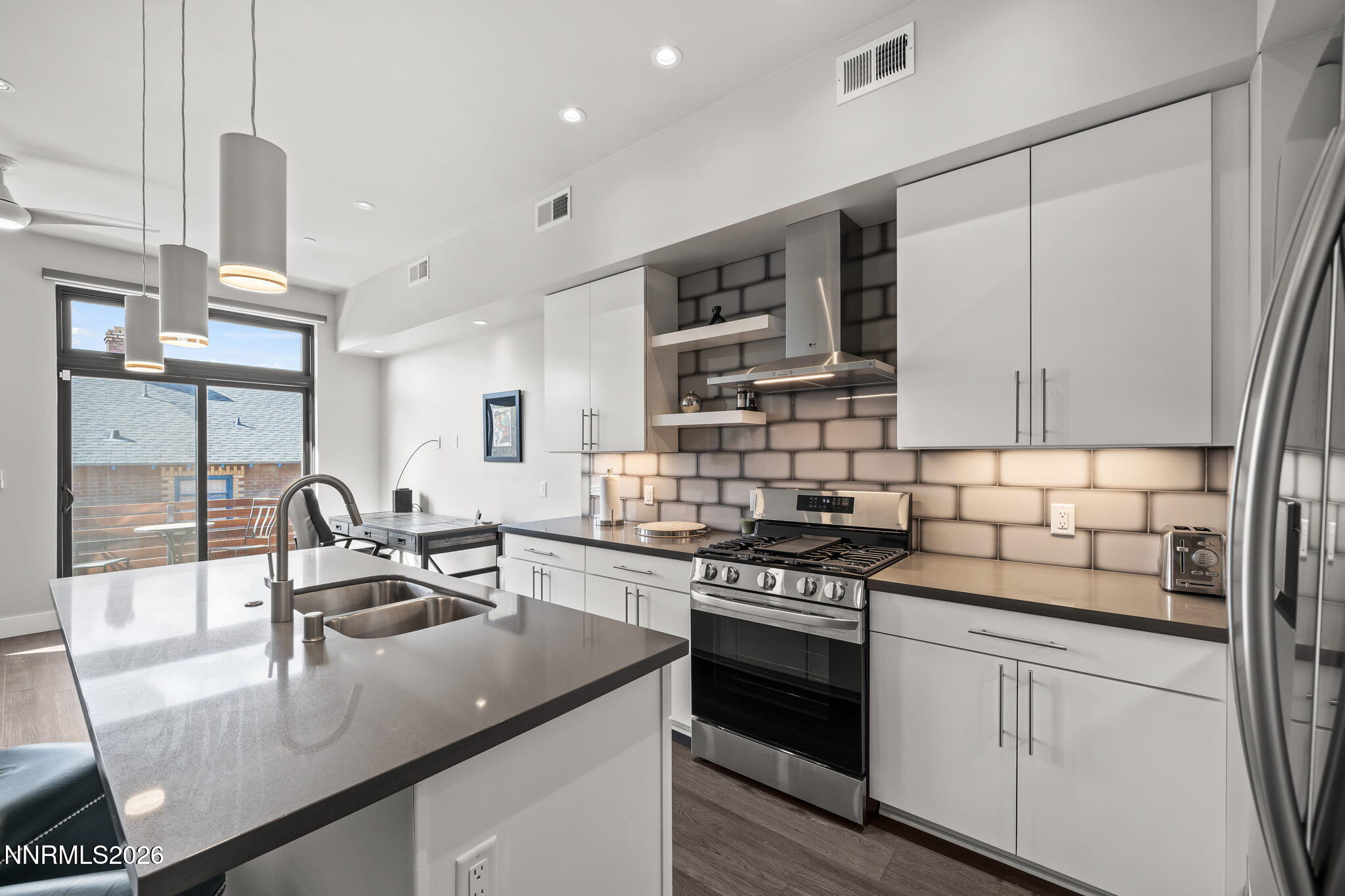 104 High Street Reno, NV 89502 - Photo 4 of 29 10a