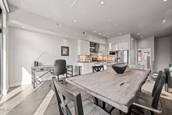 $2,700 | 104 High Street, Reno, NV 89502