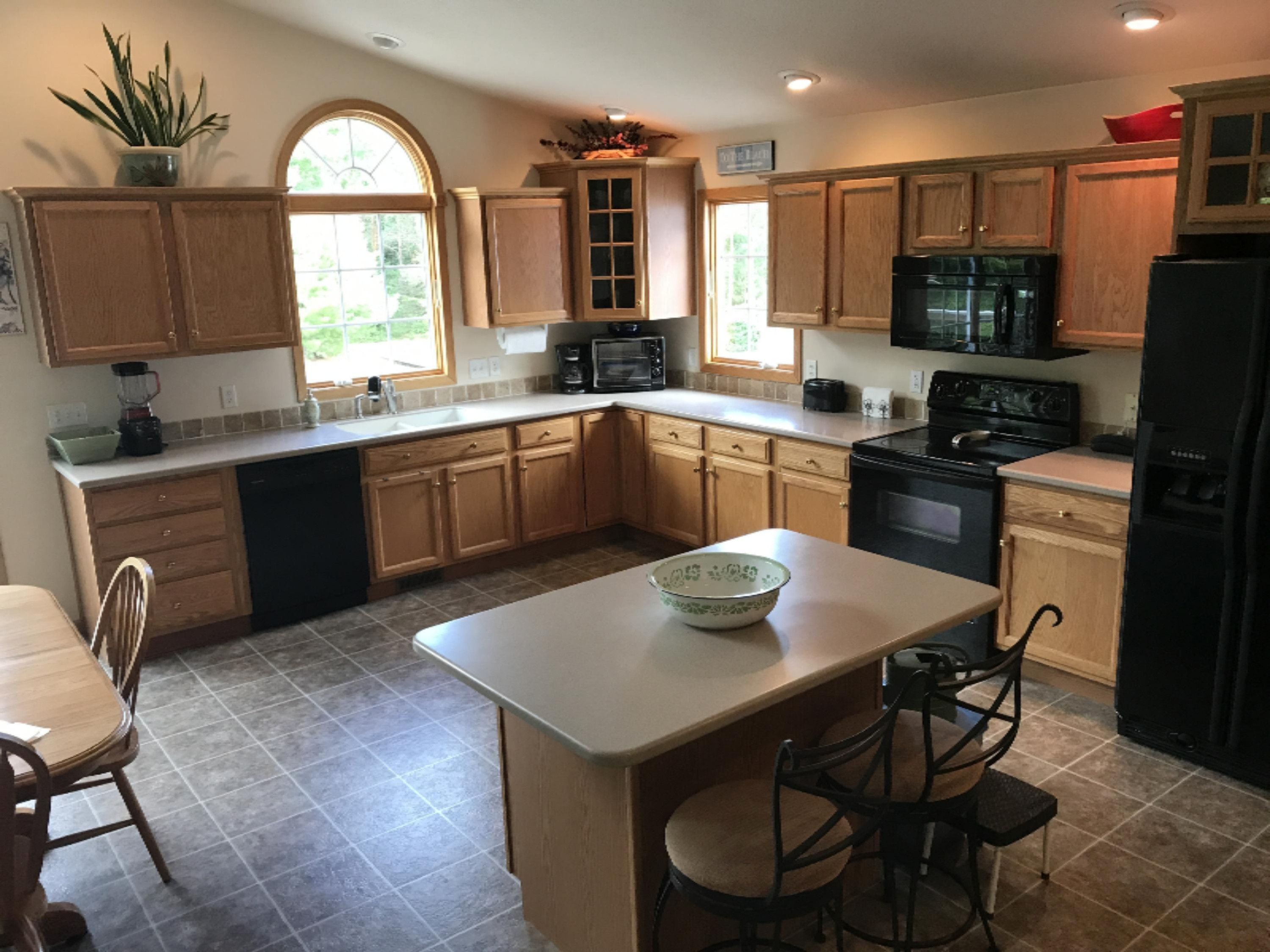 1718 West Tyler Road Muskegon, MI 49445 - Photo 12 of 26 IMG_1977