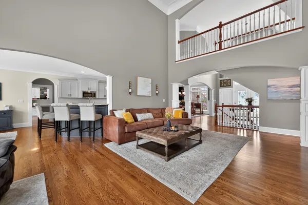 $975,000 | 910 Freedom Circle, Sycamore, IL 60178