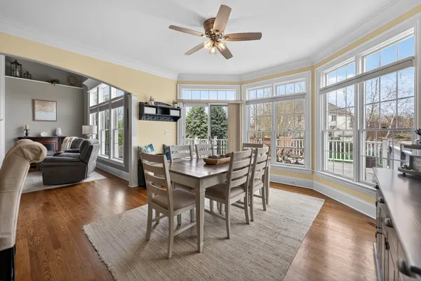 $975,000 | 910 Freedom Circle, Sycamore, IL 60178