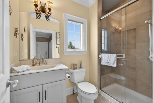 $975,000 | 910 Freedom Circle, Sycamore, IL 60178