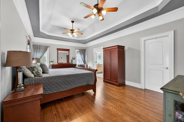 $975,000 | 910 Freedom Circle, Sycamore, IL 60178
