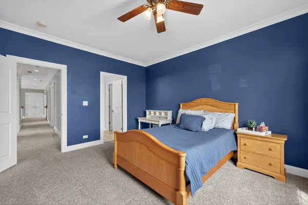 $975,000 | 910 Freedom Circle, Sycamore, IL 60178