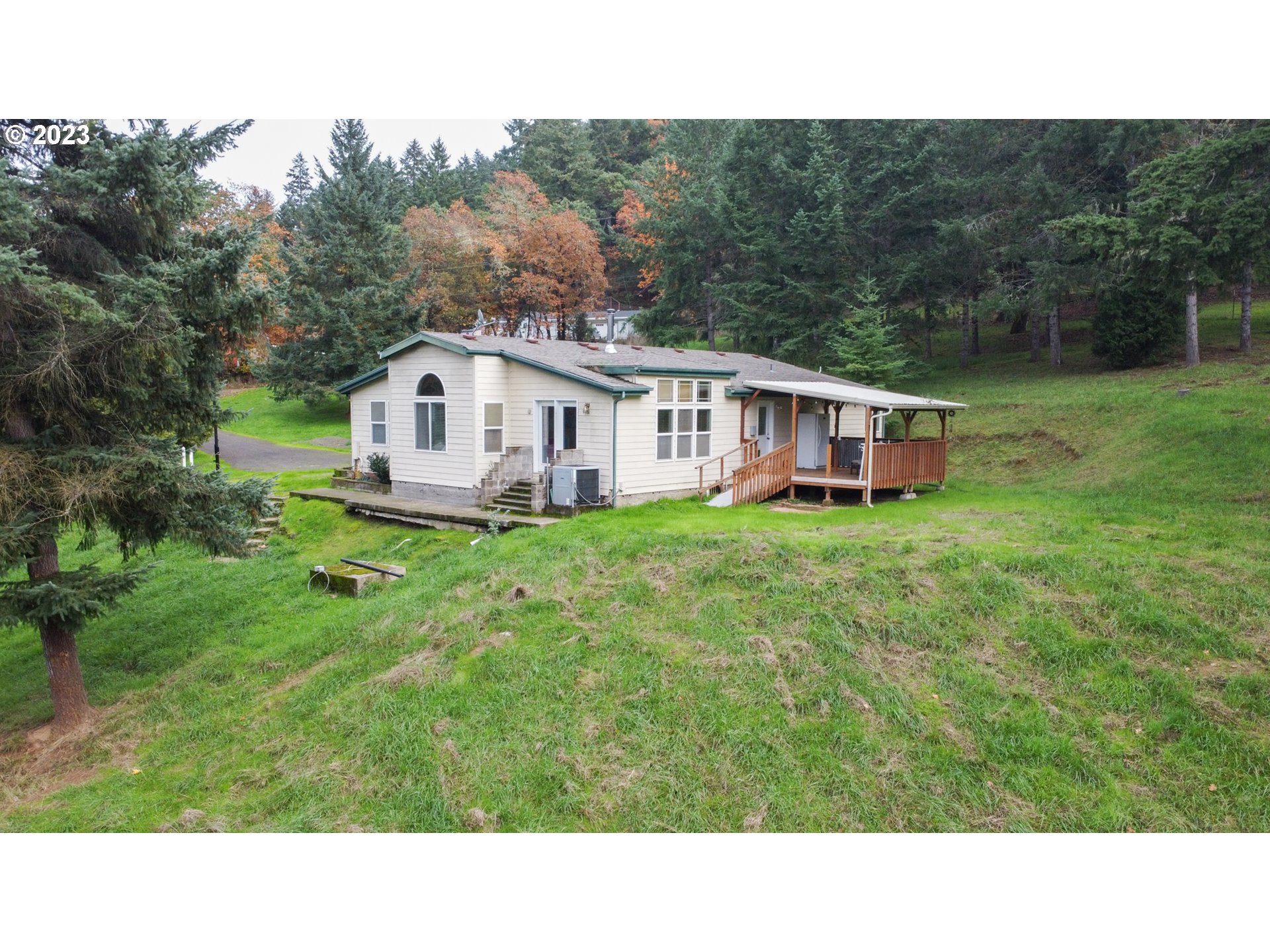 6830 Garden Valley Road Roseburg, OR 97471 - Photo 4 of 48 Gallery Image 4