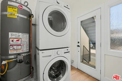 $629,000 | 745 North Manhattan Place, Los Angeles, CA 90038