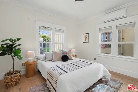 $629,000 | 745 North Manhattan Place, Los Angeles, CA 90038