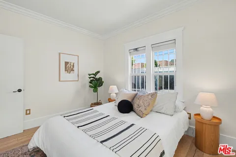 $629,000 | 745 North Manhattan Place, Los Angeles, CA 90038