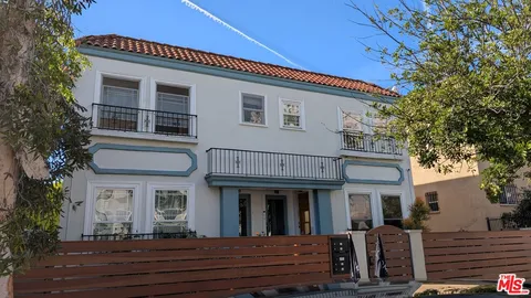 $629,000 | 745 North Manhattan Place, Los Angeles, CA 90038