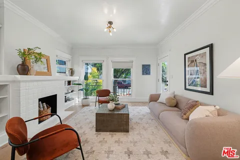 $629,000 | 745 North Manhattan Place, Los Angeles, CA 90038