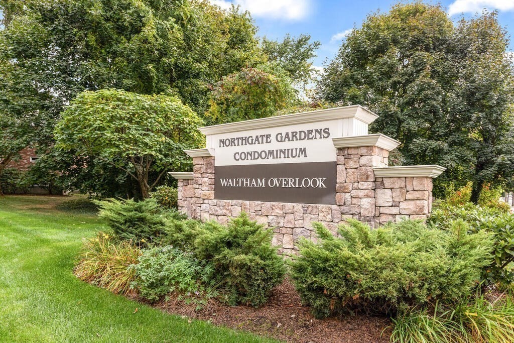 51 Jacqueline Road, Unit 9 Waltham, MA 02452 - Photo 17 of 18