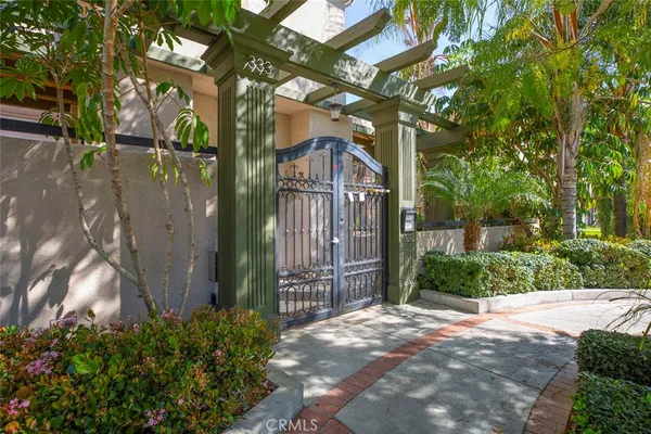 $889,000 | 333 West Milford Street, Unit 105, Glendale, CA 91203