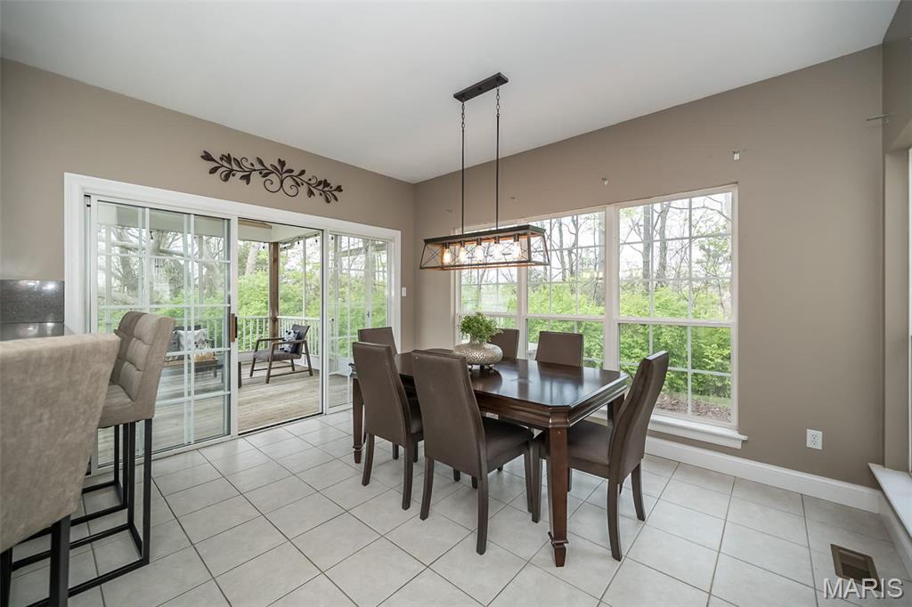 210 Evesham West Lake St. Louis, MO 63367 - Photo 14 of 43