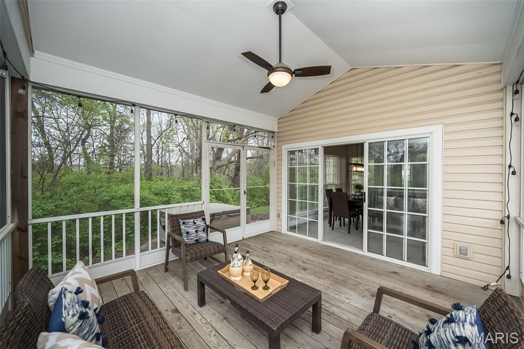 210 Evesham West Lake St. Louis, MO 63367 - Photo 18 of 43