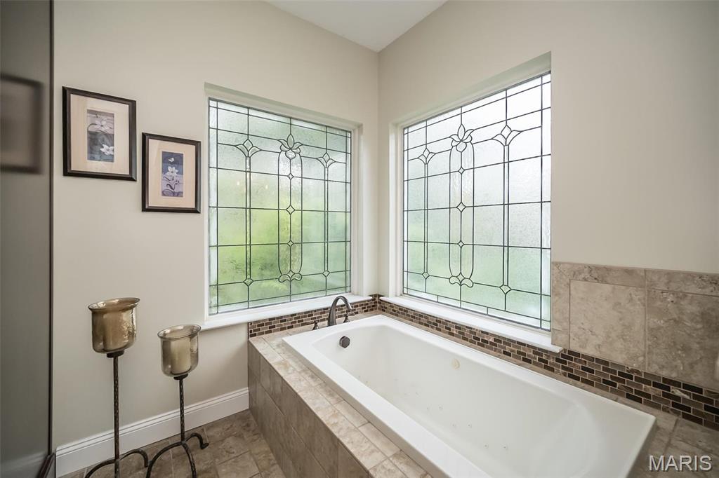 210 Evesham West Lake St. Louis, MO 63367 - Photo 28 of 43