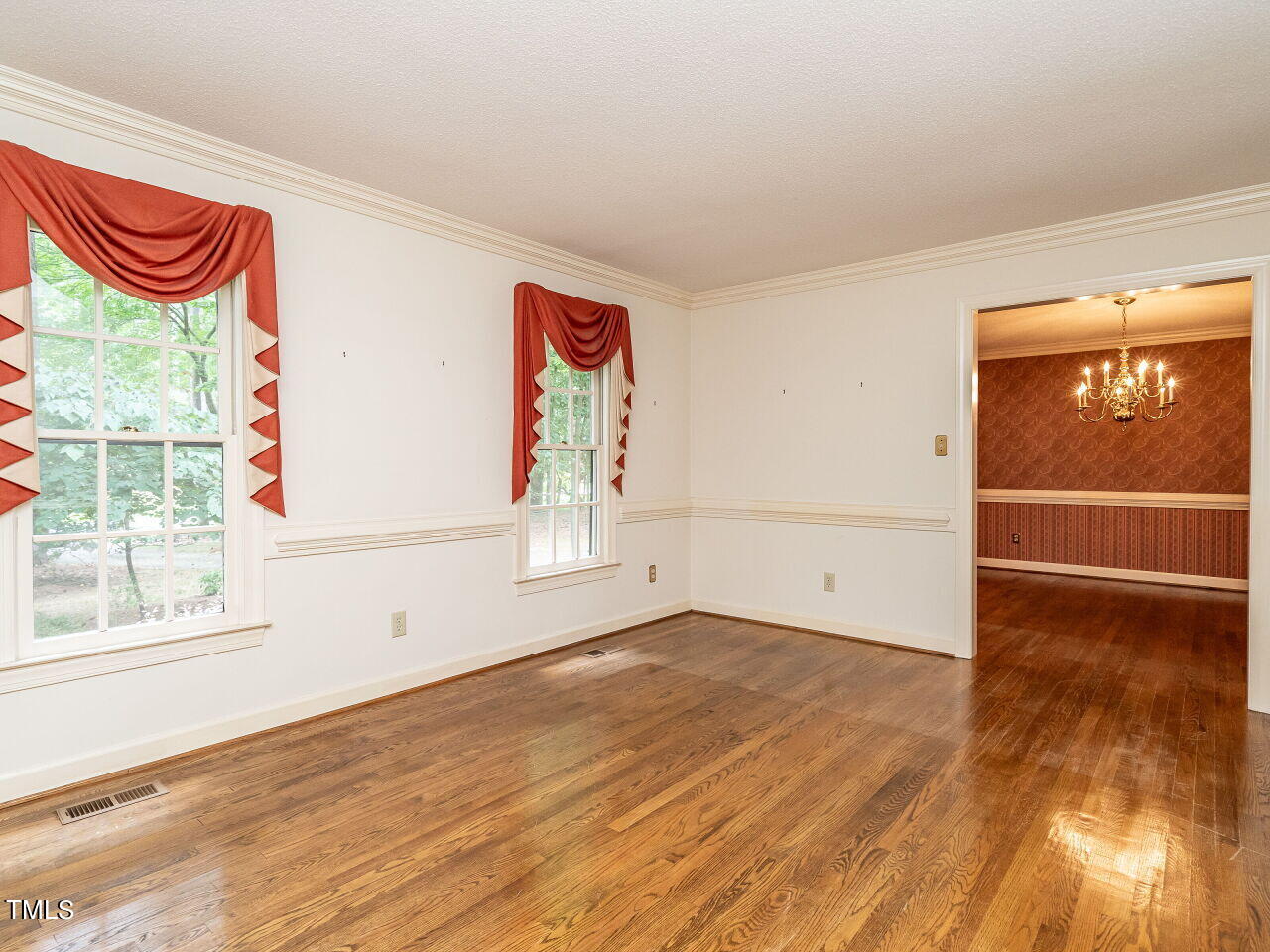 11413 Dunleith Drive Raleigh, NC 27614 - Photo 11 of 49 Living room