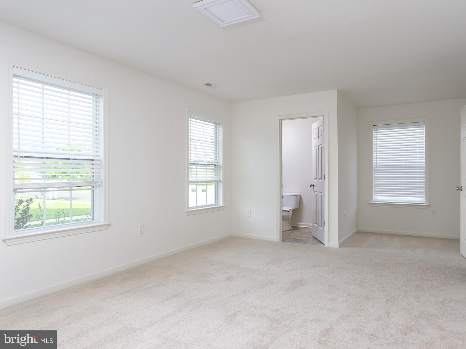 4 Ryder Lane Crosswicks, NJ 08515 - Photo 25 of 29 Gallery Image 25