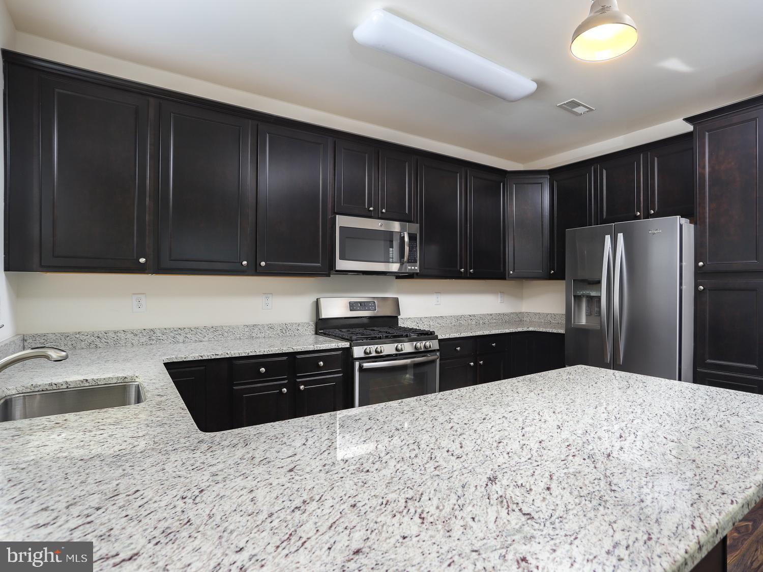 4 Ryder Lane Crosswicks, NJ 08515 - Photo 10 of 29 Gallery Image 10