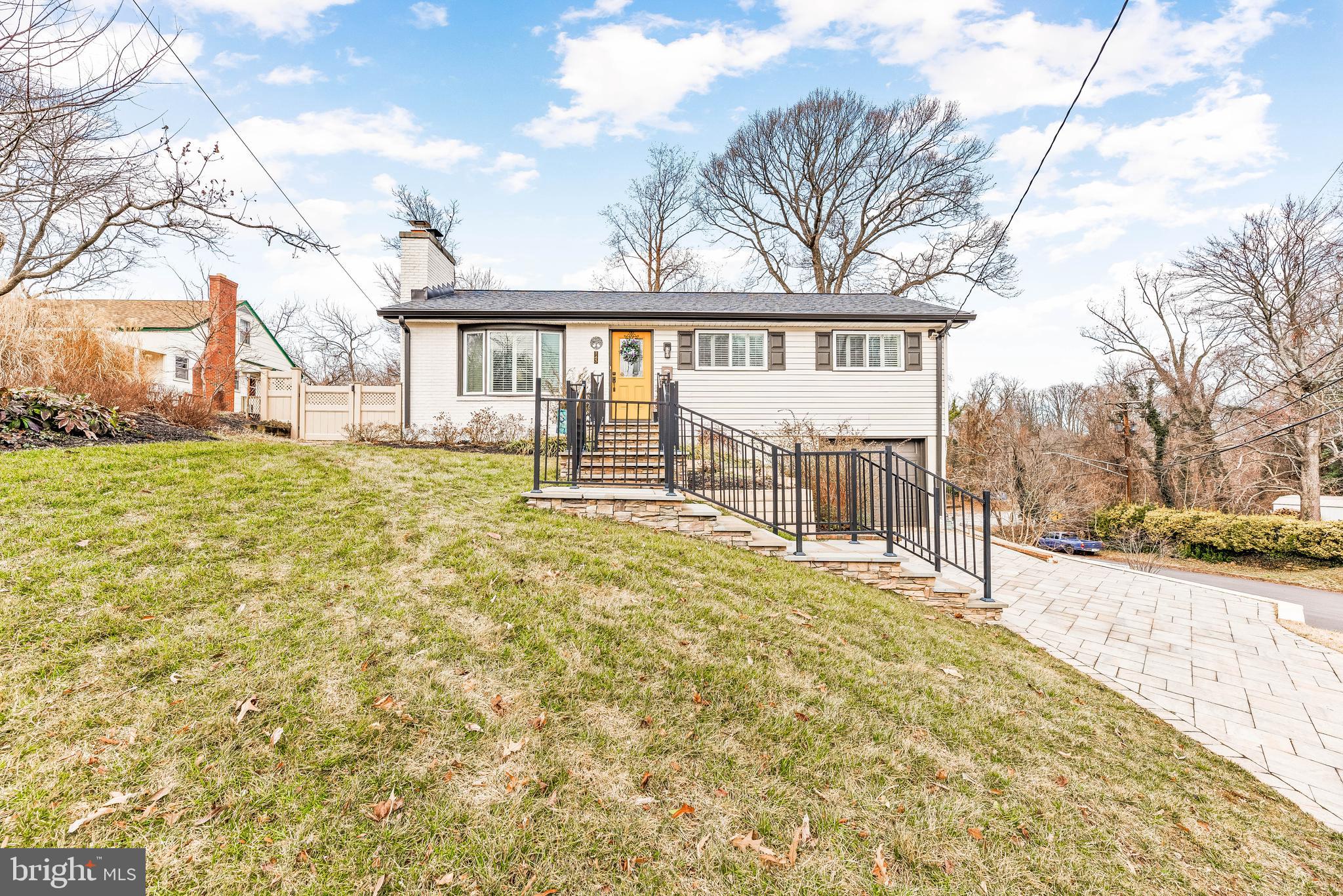 143 Dewey Drive Annapolis, MD 21401 - Photo 3 of 38