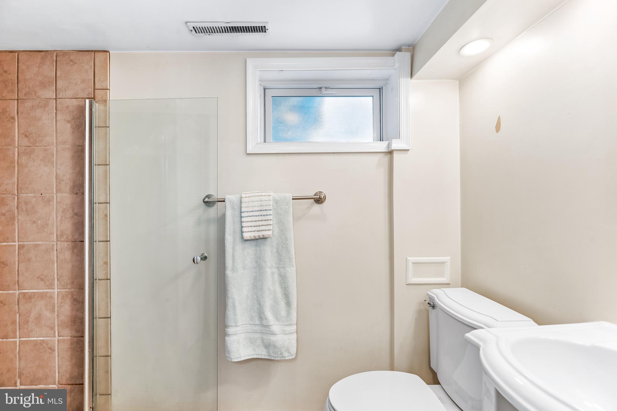 143 Dewey Drive Annapolis, MD 21401 - Photo 31 of 38