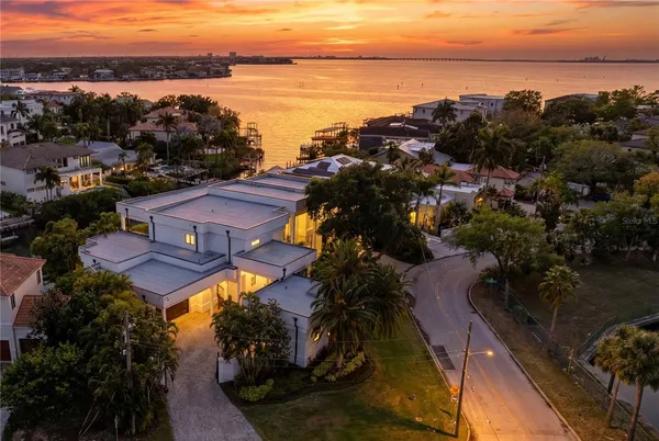 $8,499,000 | 2 Sandpiper Road, Tampa, FL 33609