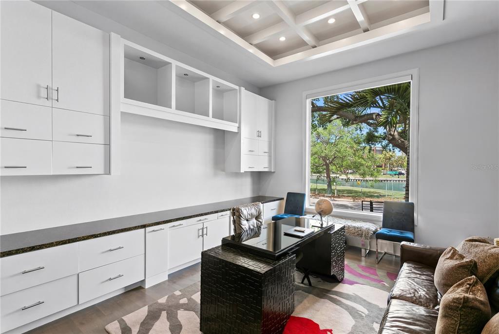 2 Sandpiper Road Tampa, FL 33609 - Photo 32 of 87