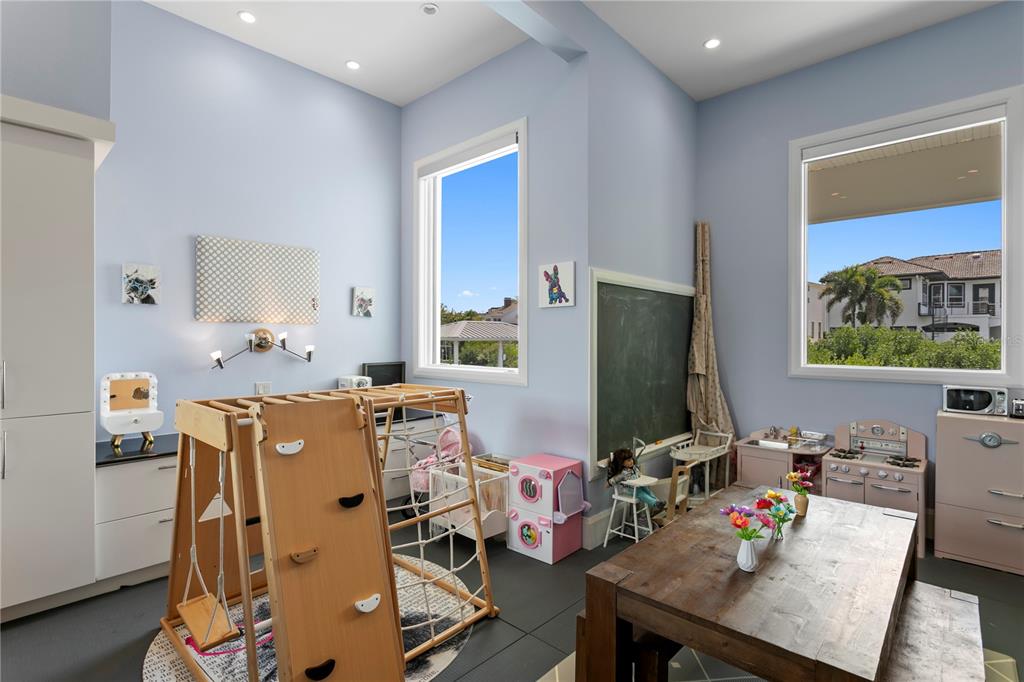 2 Sandpiper Road Tampa, FL 33609 - Photo 33 of 87