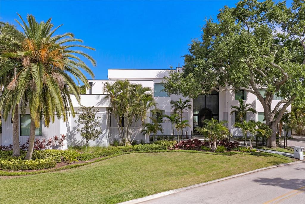 2 Sandpiper Road Tampa, FL 33609 - Photo 4 of 87