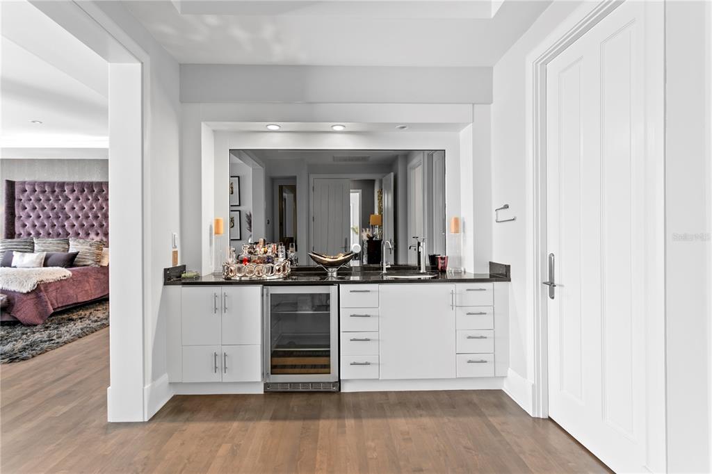 2 Sandpiper Road Tampa, FL 33609 - Photo 47 of 87