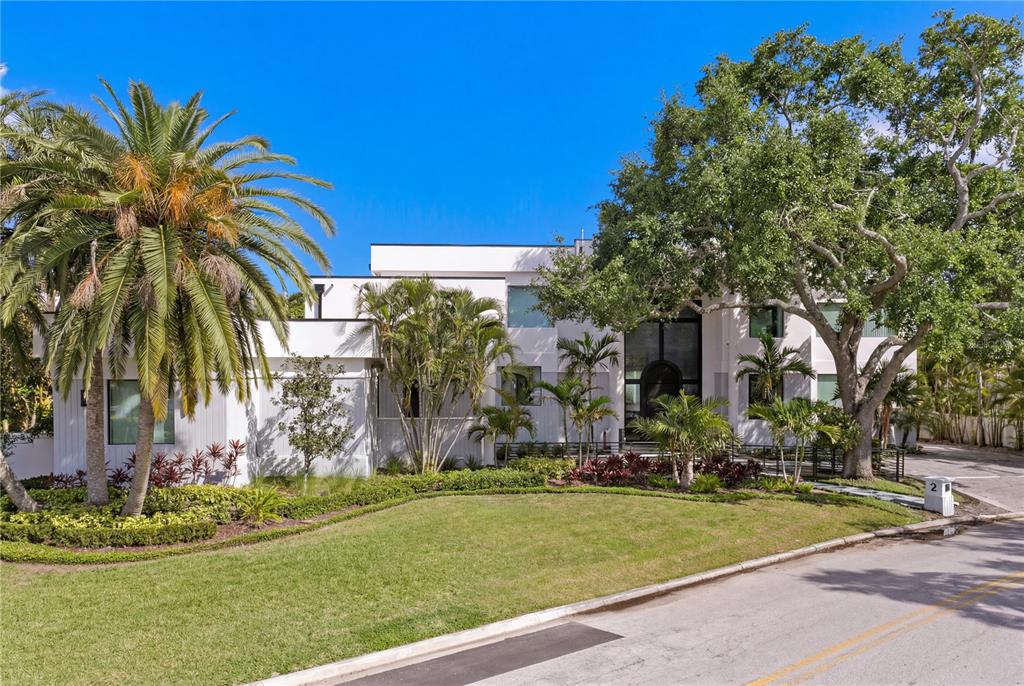 2 Sandpiper Road Tampa, FL 33609 - Photo 8 of 87